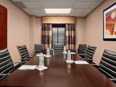 Hotel Hampton Inn&suites Detroit/airport Romulus