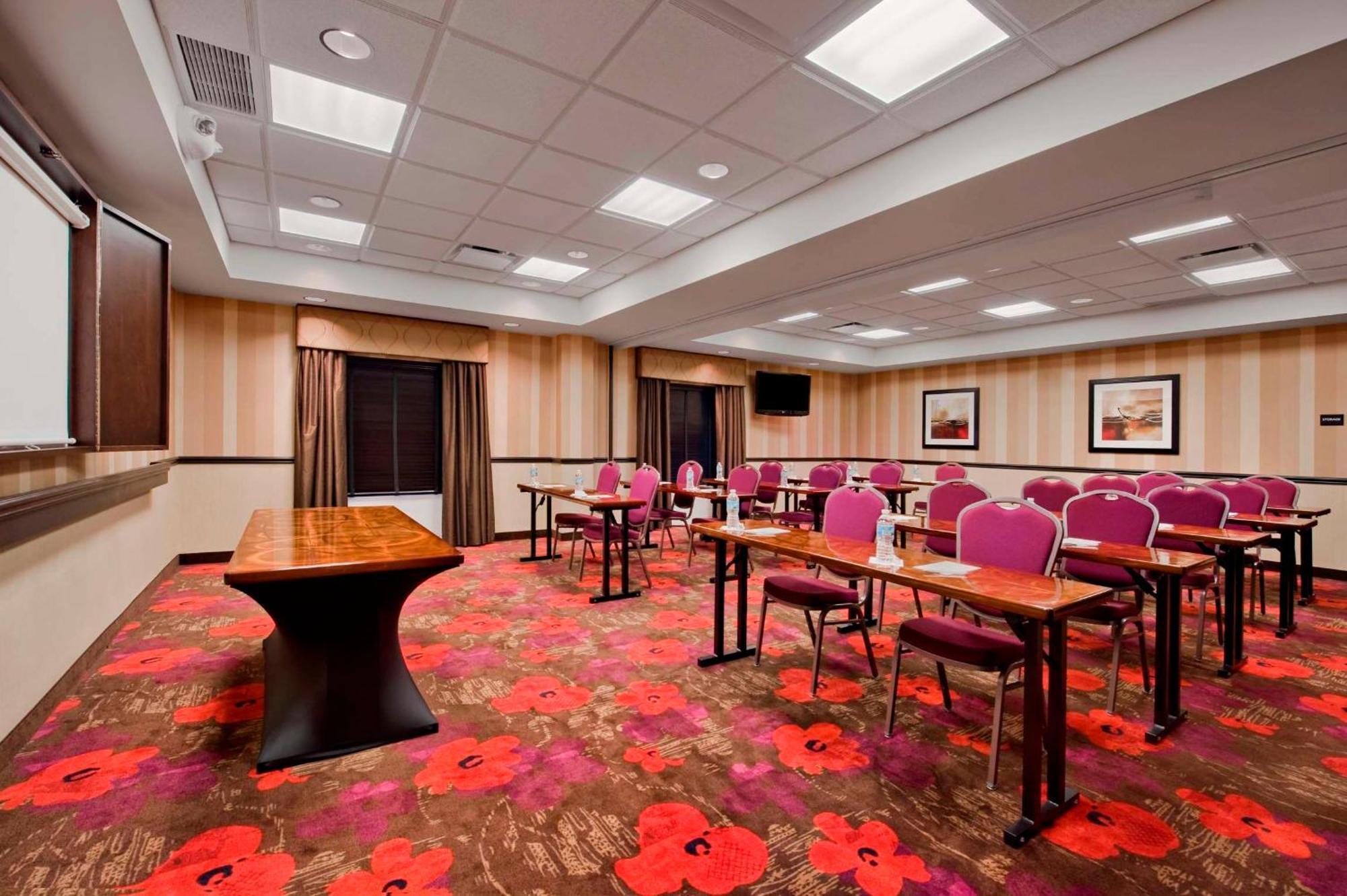 Hotel Hampton & Detroit/airport